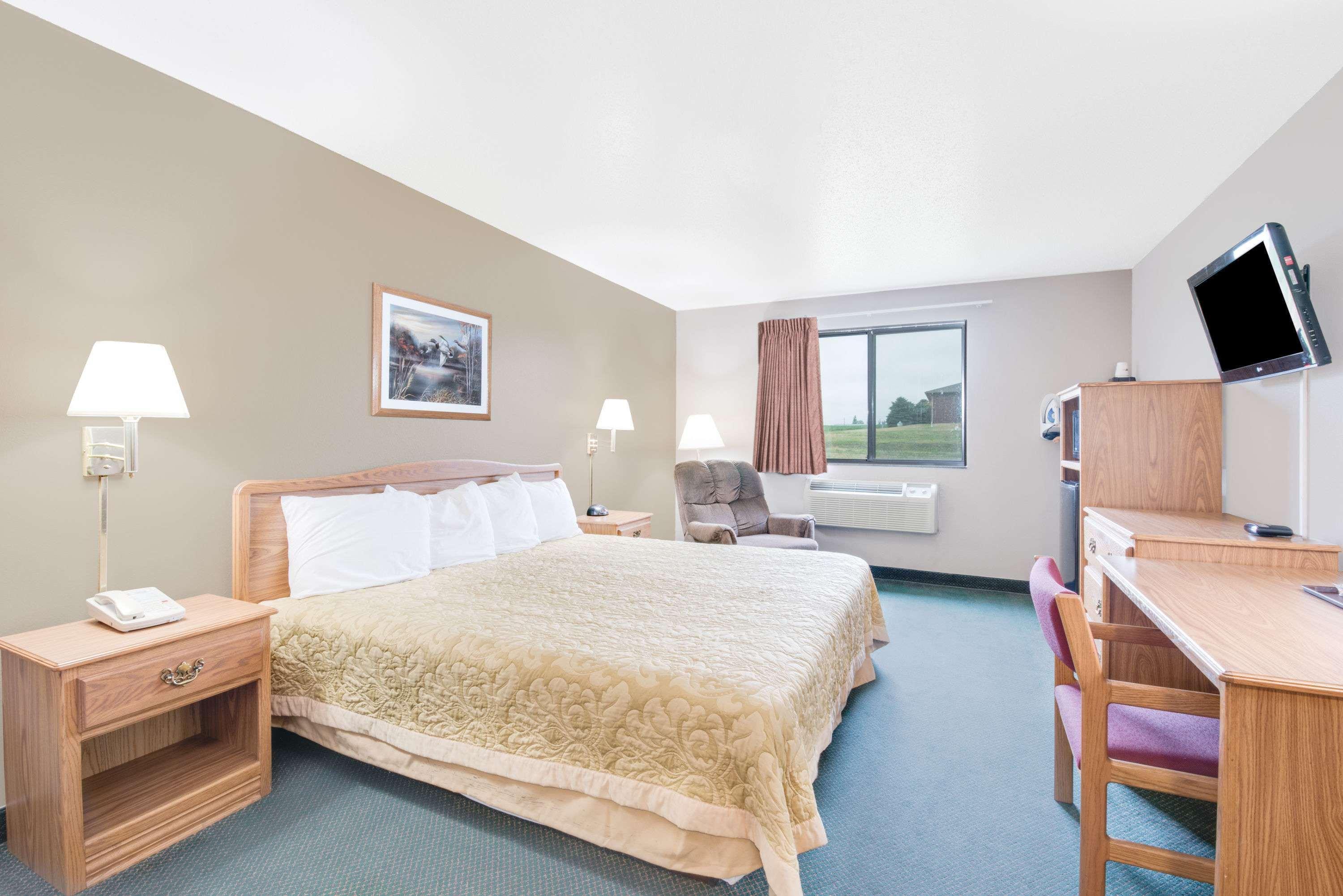 Super 8 By Wyndham Sisseton Motel Luaran gambar